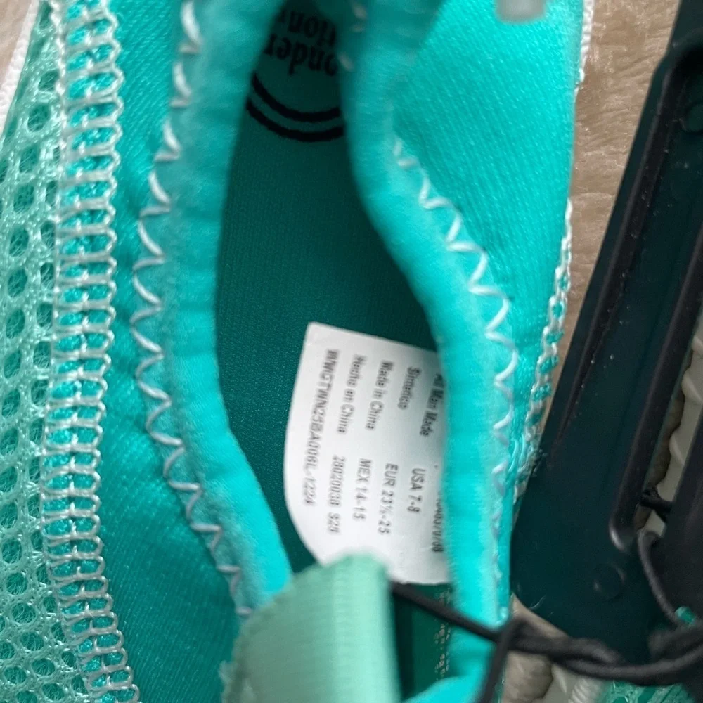 Wonder Nation Kids Turquoise Water Shoes 7-8 size